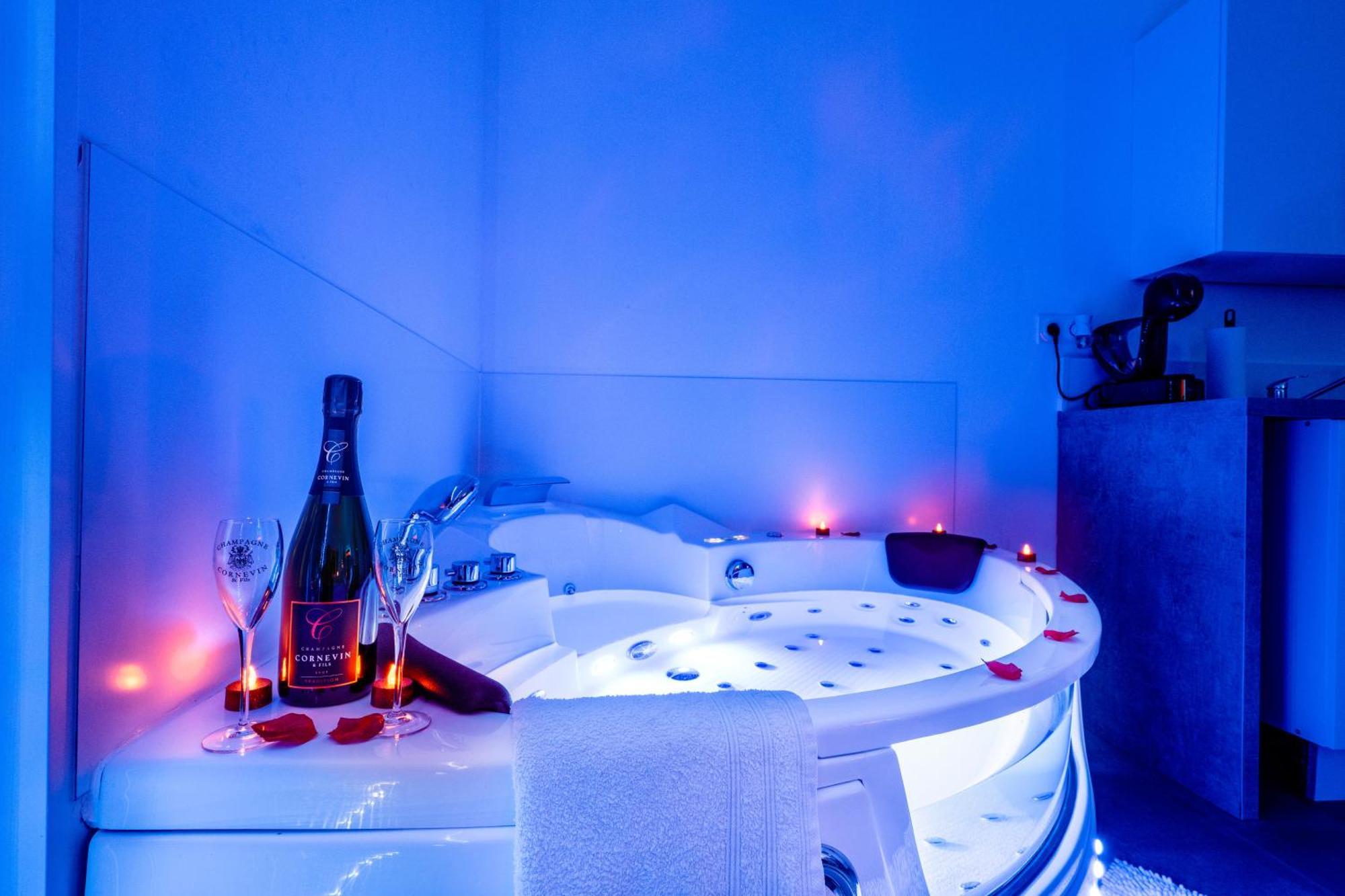 Suite Romantique Sault Exterior foto